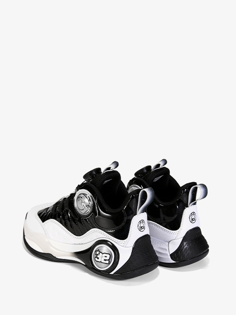 Buty sportowe #W2700R czarno-białe Buty sportowe #W2700R czarno-białe